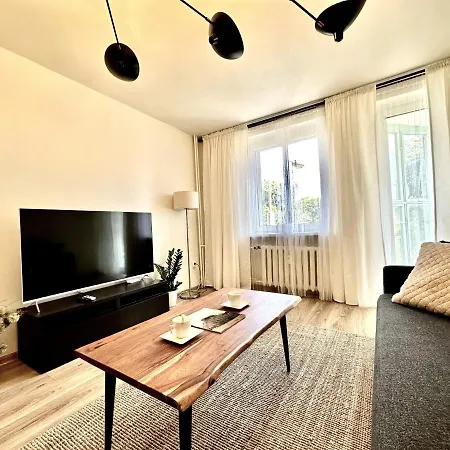 Trzebnicka - Self Check-in 20h - Lift Apartment *